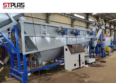 Lavagem de garrafa plástica Waste que recicla a linha de esmagamento e de lavagem do plástico da máquina