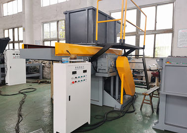 Desperdice uma máquina plástica da retalhadora do eixo 110kw com as lâminas D2
